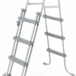 Biztonsági medence létra 107cm