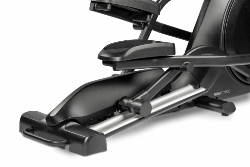 flow-fitness-cf5i-profi-elliptikus-trener-09 Flow Fitness CF5i profi elliptikus tréner