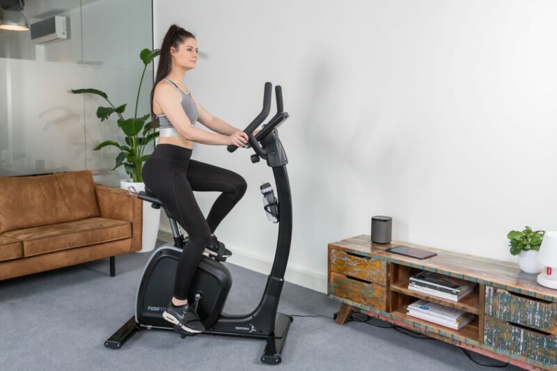flow-fitness-perform-b2i-profi-szobakerekpar Flow Fitness Perform B2i profi szobakerékpár