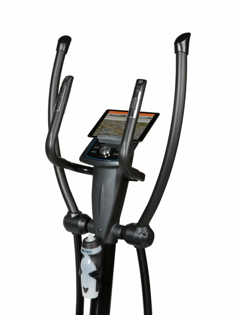 Flow Fitness Perform X2i profi ellipszis tréner