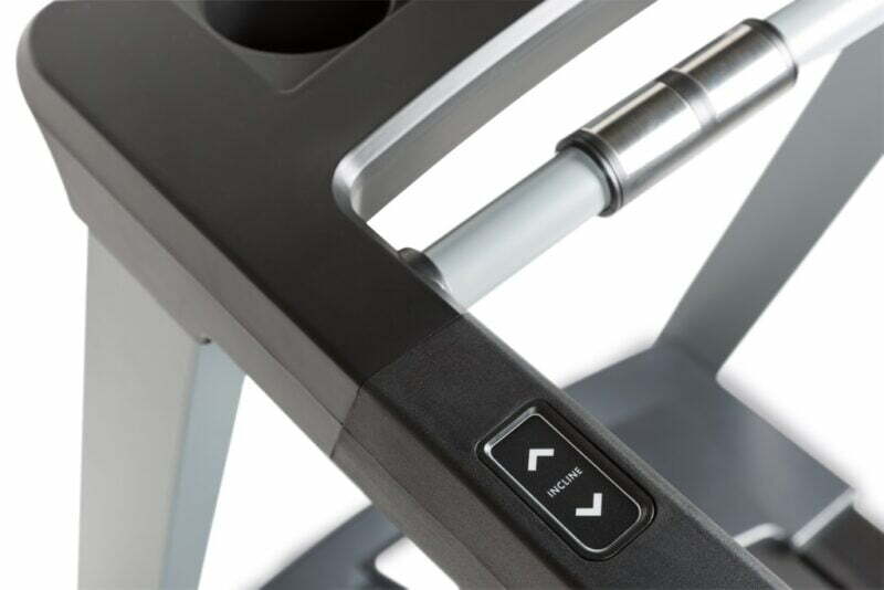 Flow Fitness Runner DTM2000i futópad