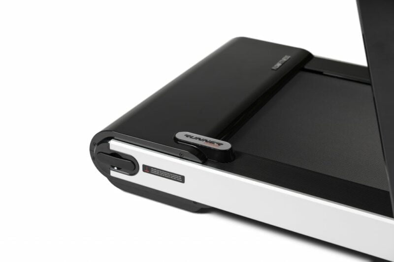 Flow Fitness Runner DTM300i futópad