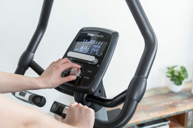 Flow Fitness Turner DHT2500i szobakerékpár
