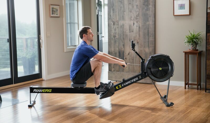 Concept2 RowErg 20" fekete evezőpad PM5 kijelzővel