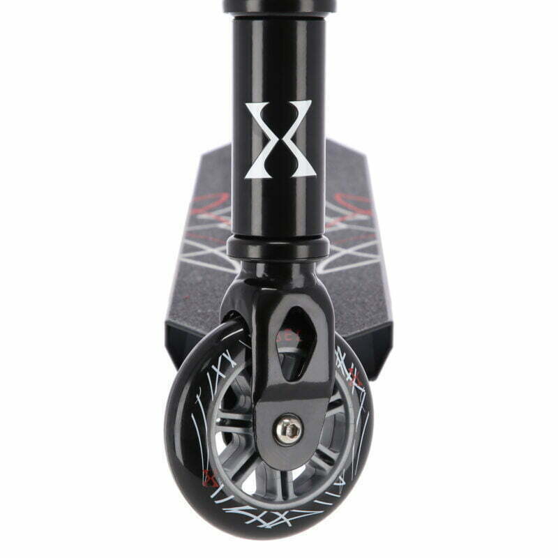 Niels Extreme HS104 Fekete - piros extreme freestyle roller