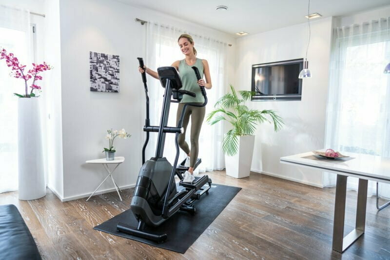 Horizon Fitness Andes 7.1 fronthajtásos elliptikus tréner