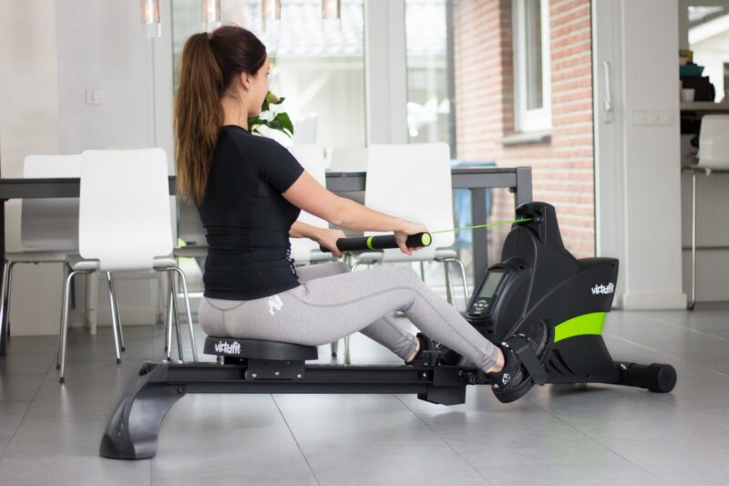 VirtuFit Ergométeres fél professzionális  evezőpad