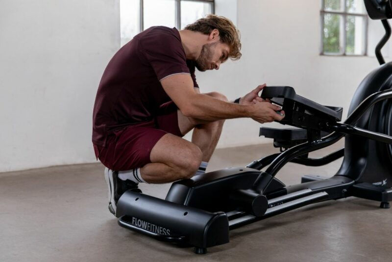 Flow Fitness Perform X5i fél profi elliptikus tréner