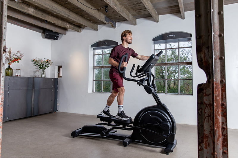 Flow Fitness Perform X5i fél profi elliptikus tréner