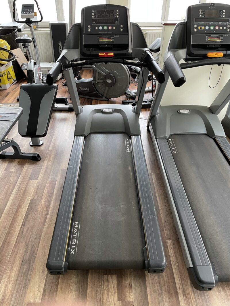 Matrix Fitness T1x használt edzőtermi futópad