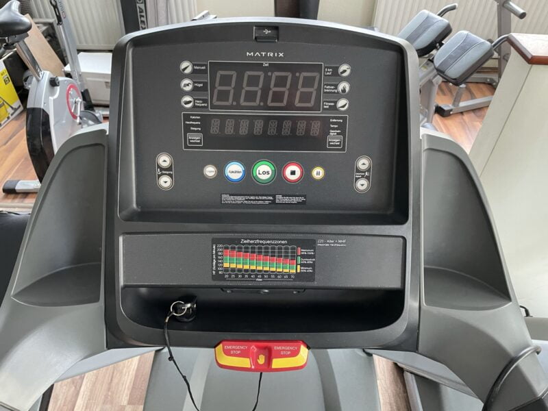 Matrix Fitness T1x használt edzőtermi futópad