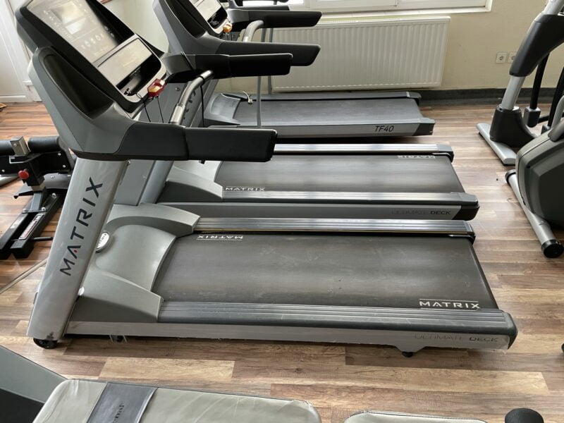 Matrix Fitness T1x használt edzőtermi futópad