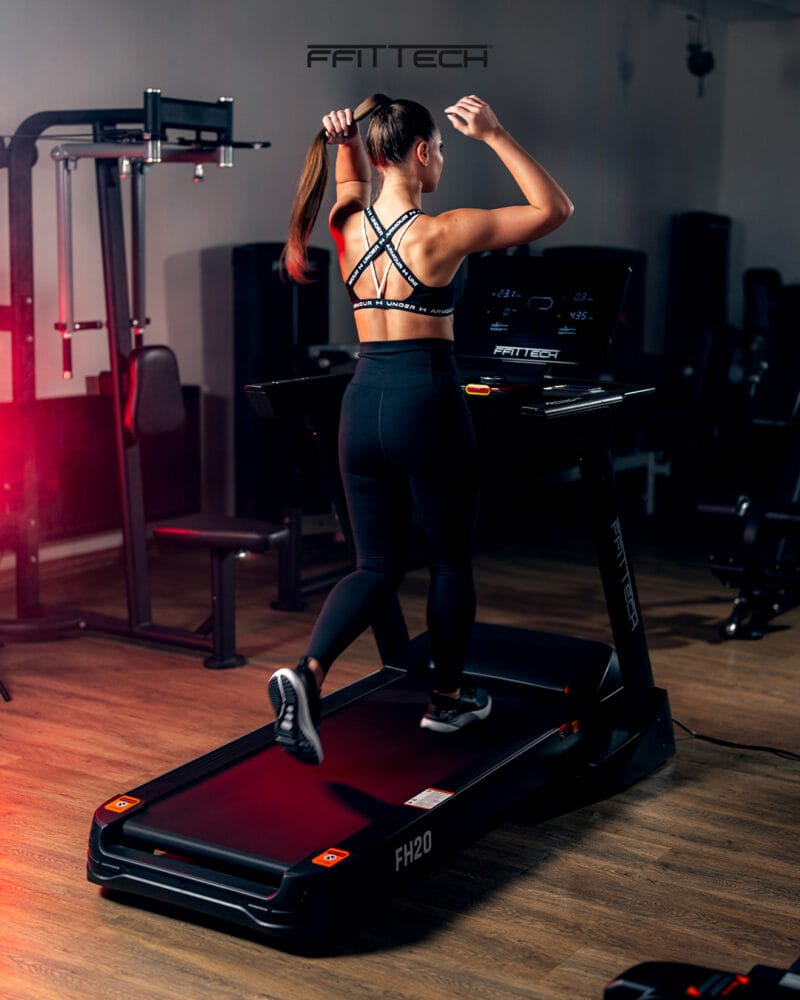 FFiTTech FH20 fél profi futópad