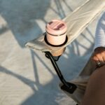 VirtuFit Összecsukható kemping fotel lábtartóval és hordtáskával - bézs