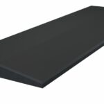 Flow Fitness Gumipadló edzőterembe vízálló SBR réteggel - szélső profil 50x15x2cm