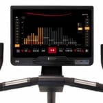 BH Fitness Inertia H730 profi edzőtermi szobakerékpár 19" Smart Focus kijelzővel