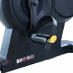BH Fitness Inertia H778 profi edzőtermi háttámlás szobakerékpár 19" Smart Focus kijelzővel