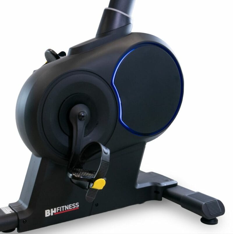 BH Fitness Inertia H778 profi edzőtermi háttámlás szobakerékpár LED kijelzővel