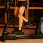 BH Fitness KHRONOS generátoros fél profi elliptikus tréner LCD kijelzővel