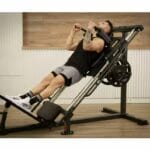 bh-fitness-kombinalt-45°-os-hack-guggolo-es-labtolo-gep-g530-01 BH Fitness Kombinált 45°-os hack guggoló és lábtoló gép