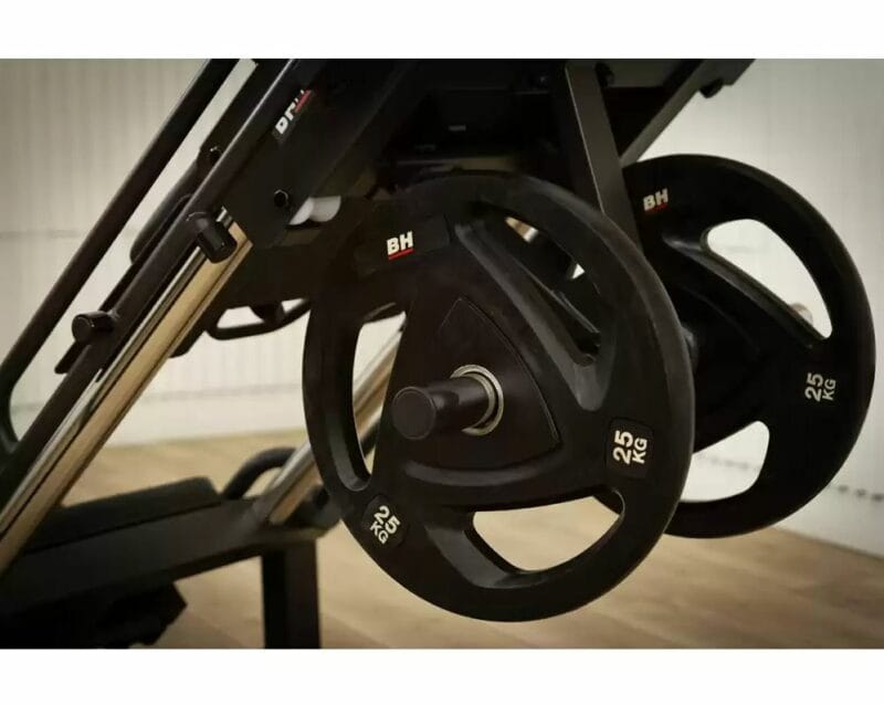 bh-fitness-kombinalt-45°-os-hack-guggolo-es-labtolo-gep-g530-09 BH Fitness Kombinált 45°-os hack guggoló és lábtoló gép