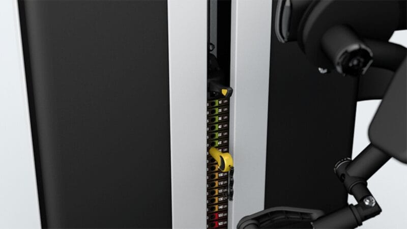 BH Fitness Movemia - SEATED CHEST PRESS - melltőlnyomó gép