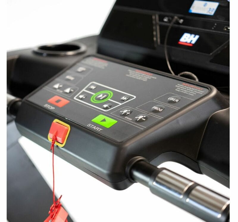 BH Fitness RS1000 fél profi futópad multimédiás TFT kijelzővel