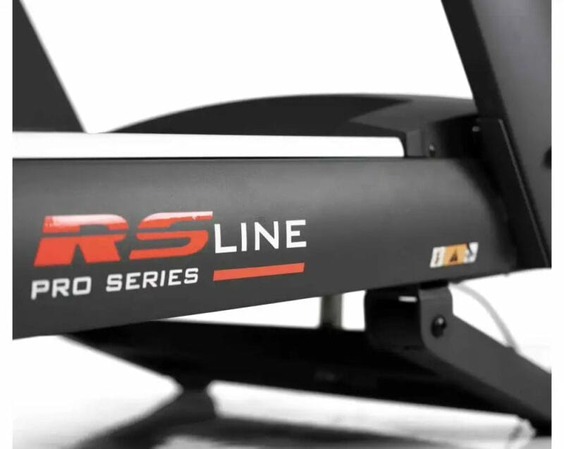 BH Fitness RS1200 fél profi futópad multimédiás TFT kijelzővel