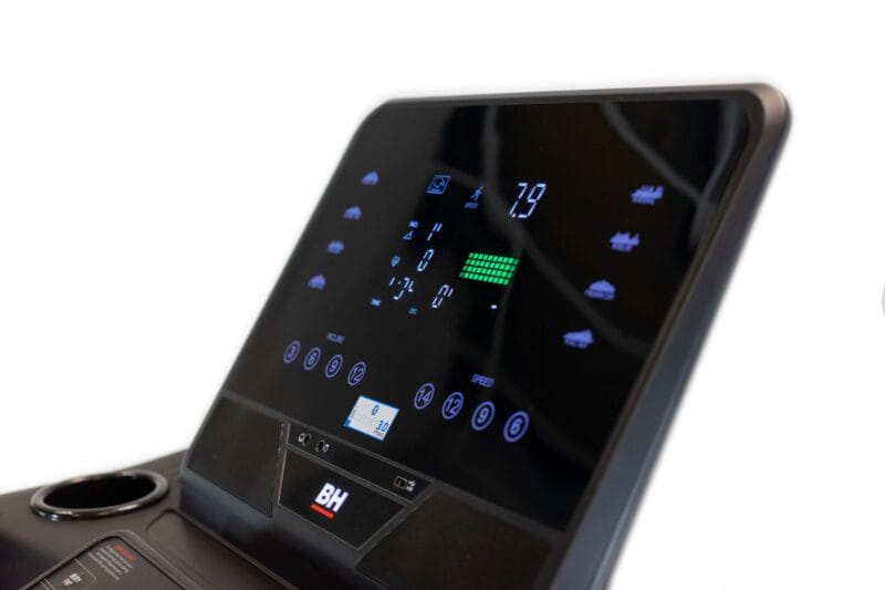 BH Fitness RS2000 profi edzőtermi futópad LED kijelzővel