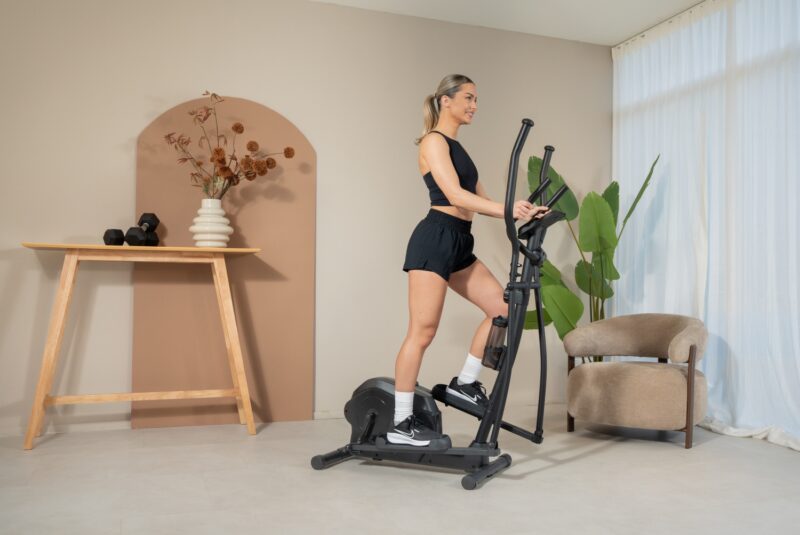 VirtuFit CTR100 Elliptikus tréner