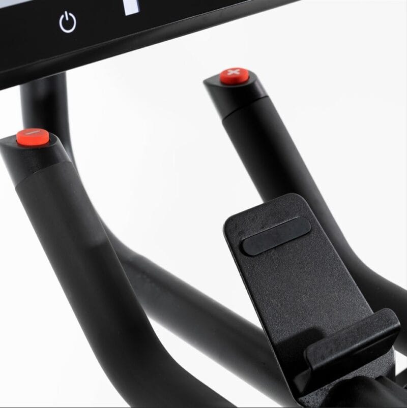 FFiTTech Race Indoor bike 15,6" TFT kijelzővel