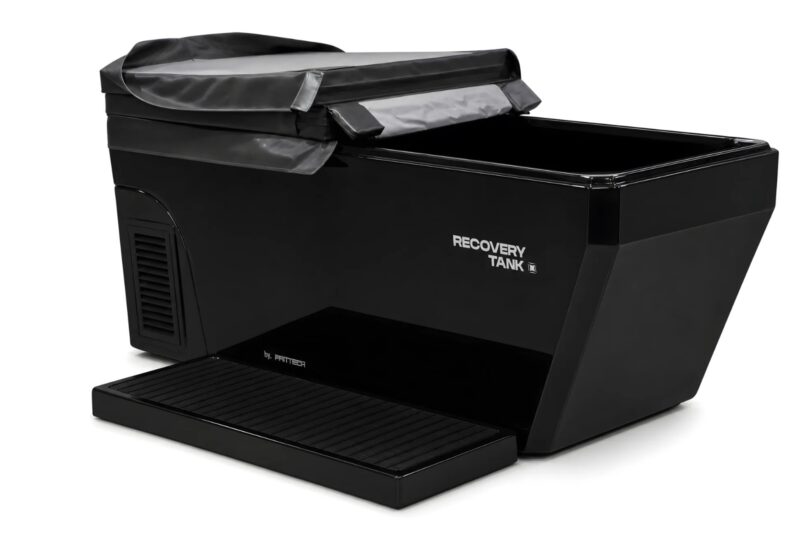 FFiTTech Recovery Tank regenerációs jégkád - fekete
