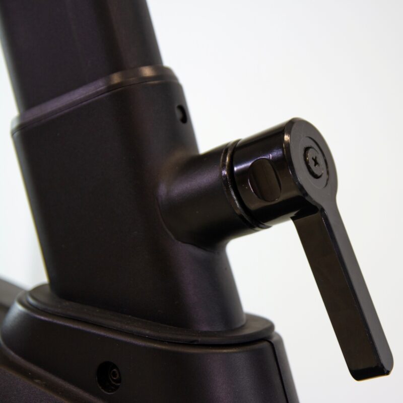 BH Fitness Lyon Climber indoor cycle szobakerékpár TFT kijelzővel és dőlésszög állítással