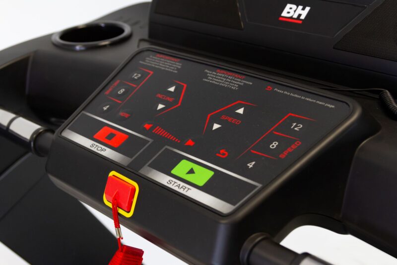 BH Fitness RS900 futópad multimédiás TFT kijelzővel