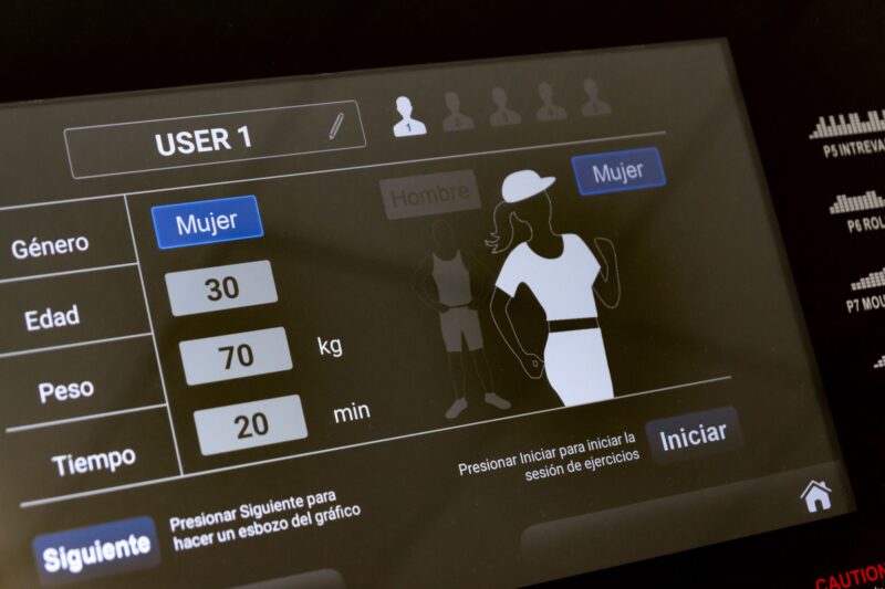 BH Fitness RS900 futópad multimédiás TFT kijelzővel